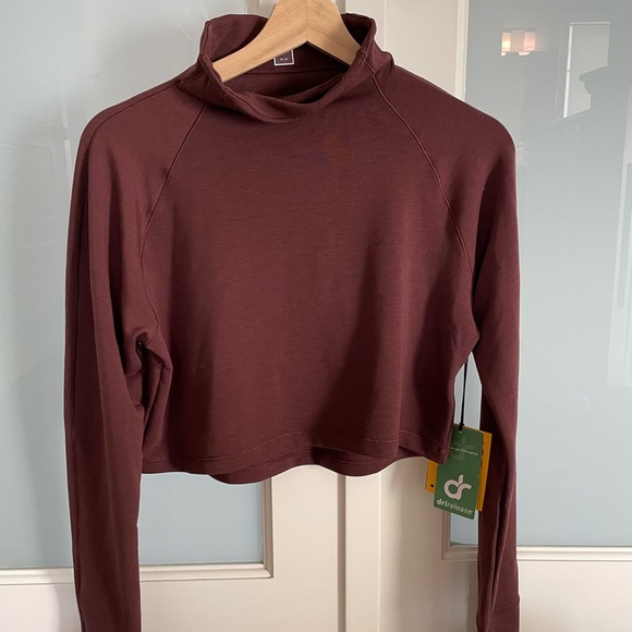 Lolë brown turtle neck - Picture 1 of 3